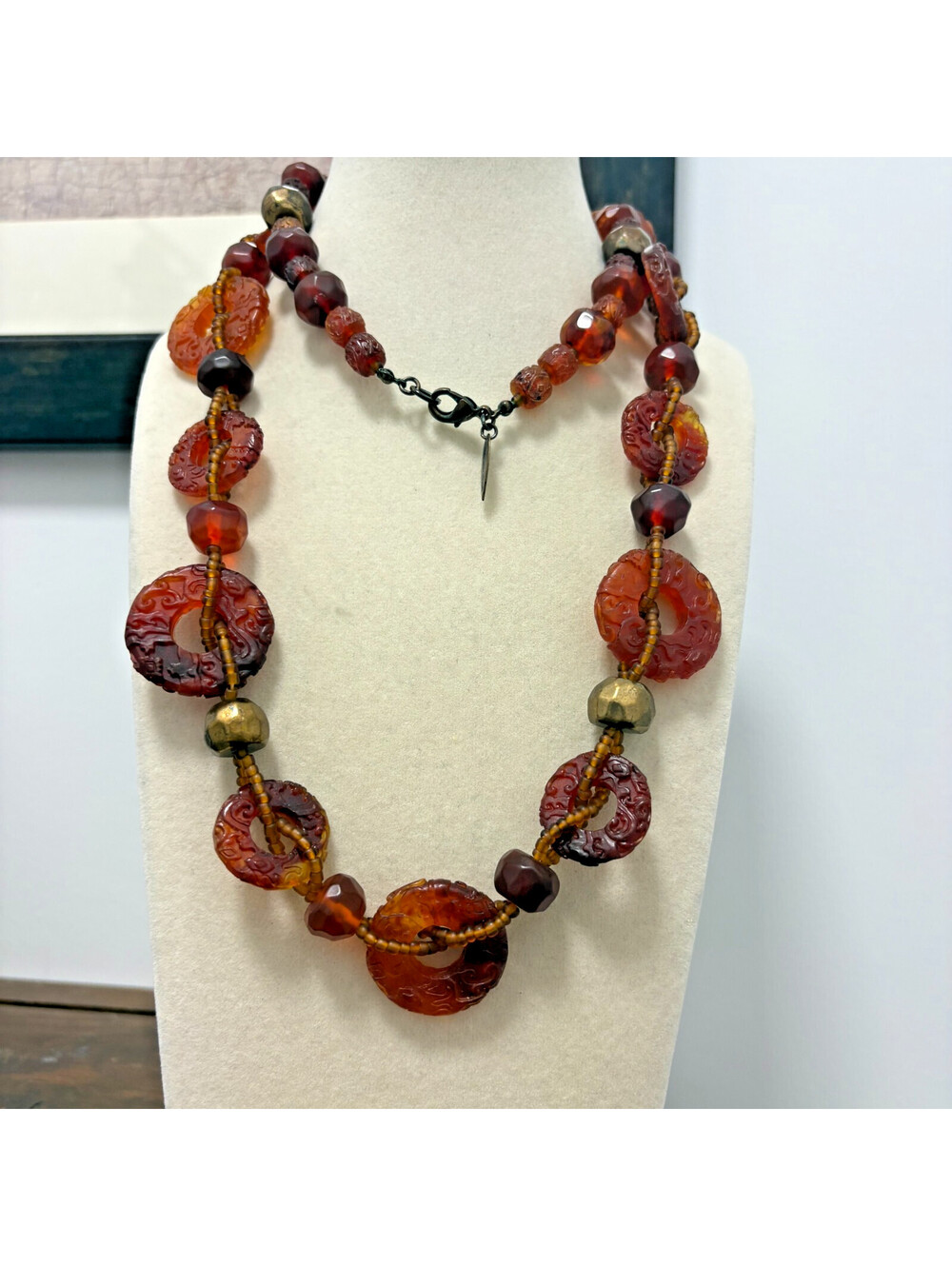 Coldwater Creek Chunky Amber Brown Acrylic Boho Style Statement Necklace 34"